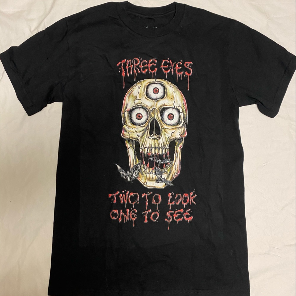 New!  mbm “ miracles, beliefs, mysteries” black tee shirt.